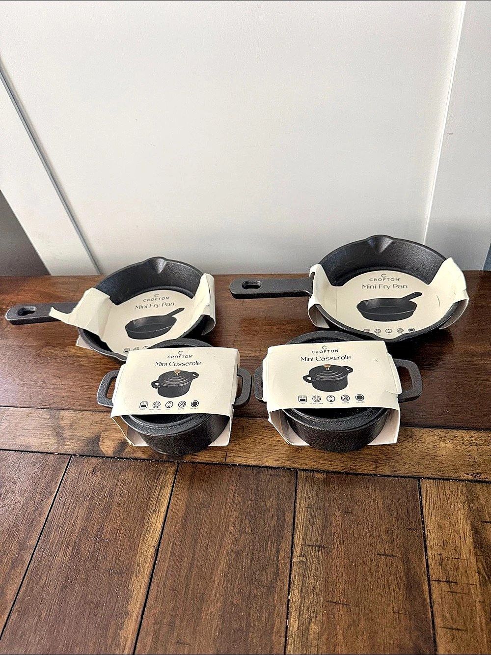 Crofton Mini Casserole and Mini Fry Pan Cast Iron Set